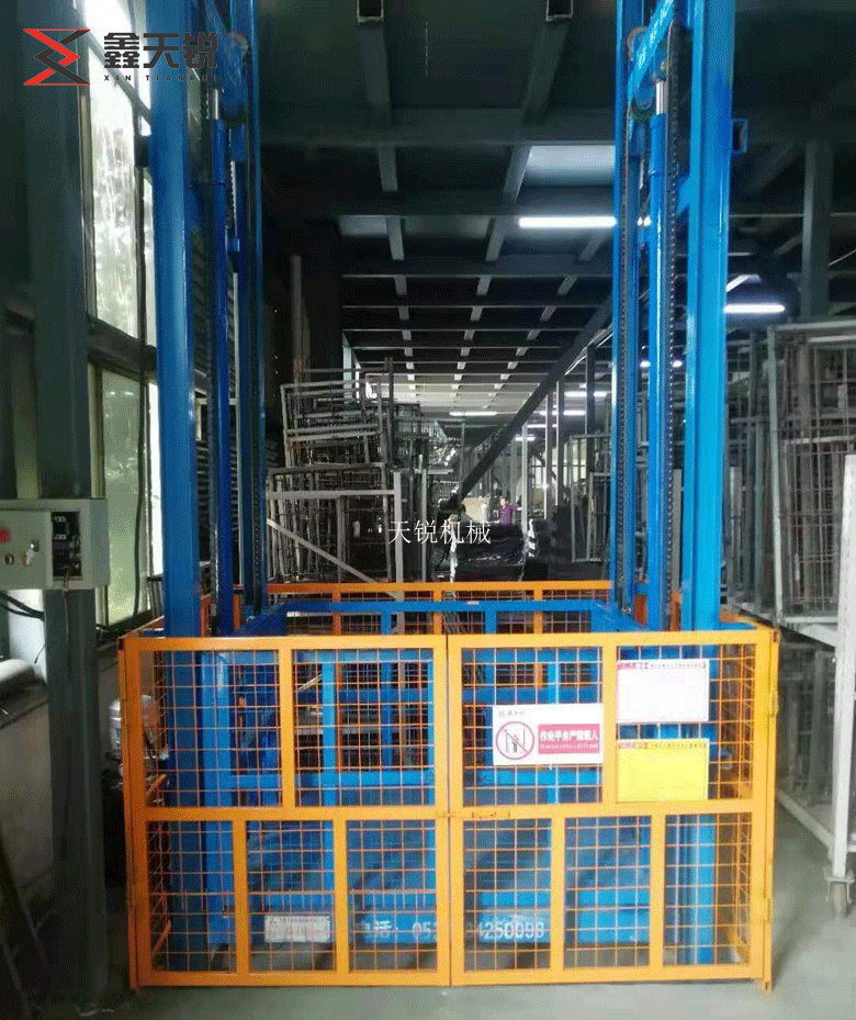 云浮工厂升降货梯